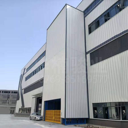 清潔能源機(jī)械設(shè)備專(zhuān)用升降機(jī)