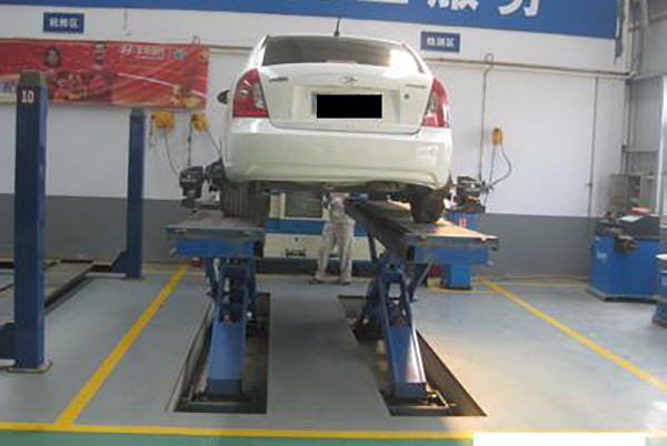汽車(chē)升降機(jī)應(yīng)該怎樣做維護(hù)保養(yǎng)